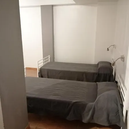 Harmony Hostal *